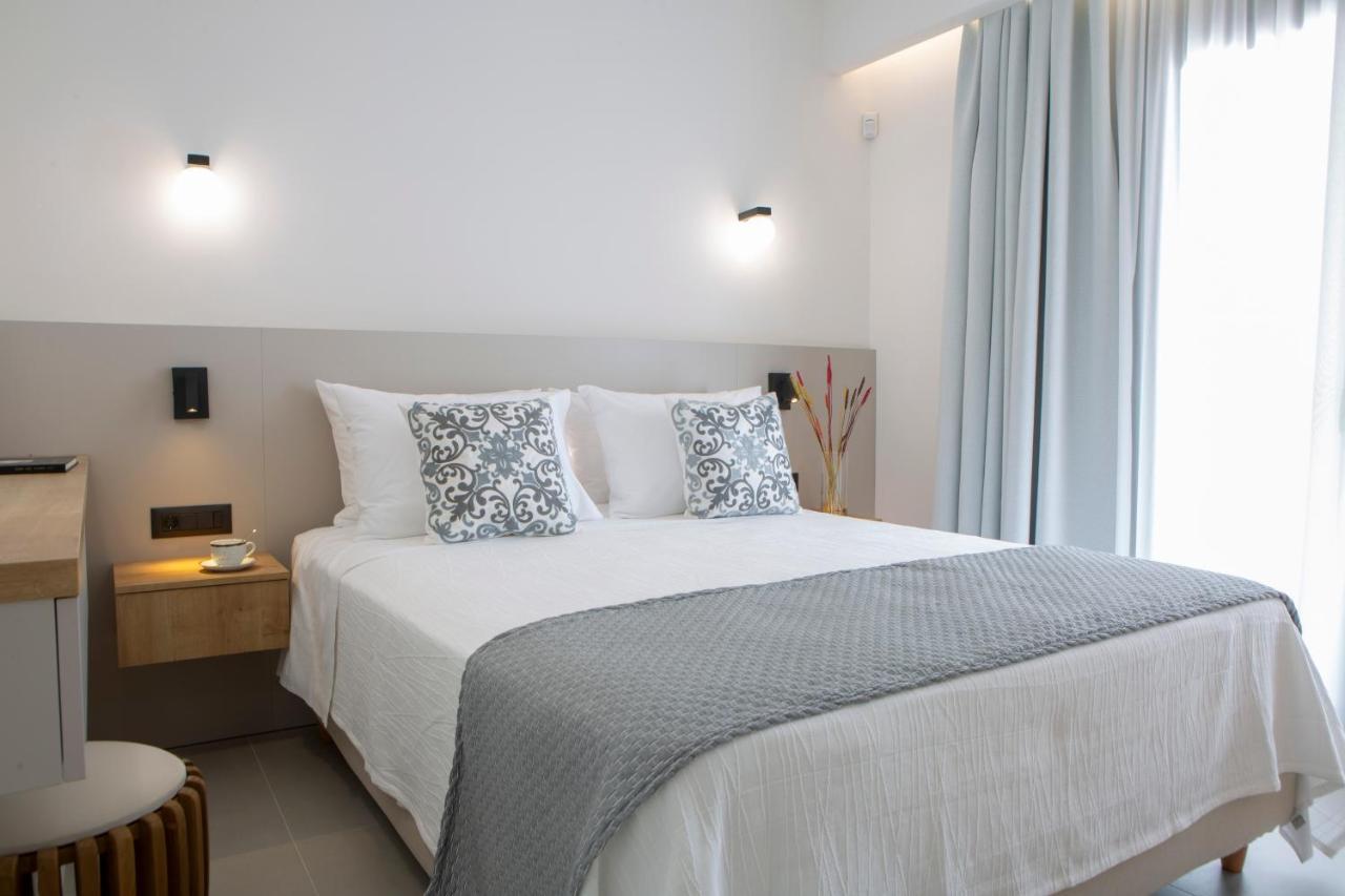 Achillion Suites Lefkáda エクステリア 写真