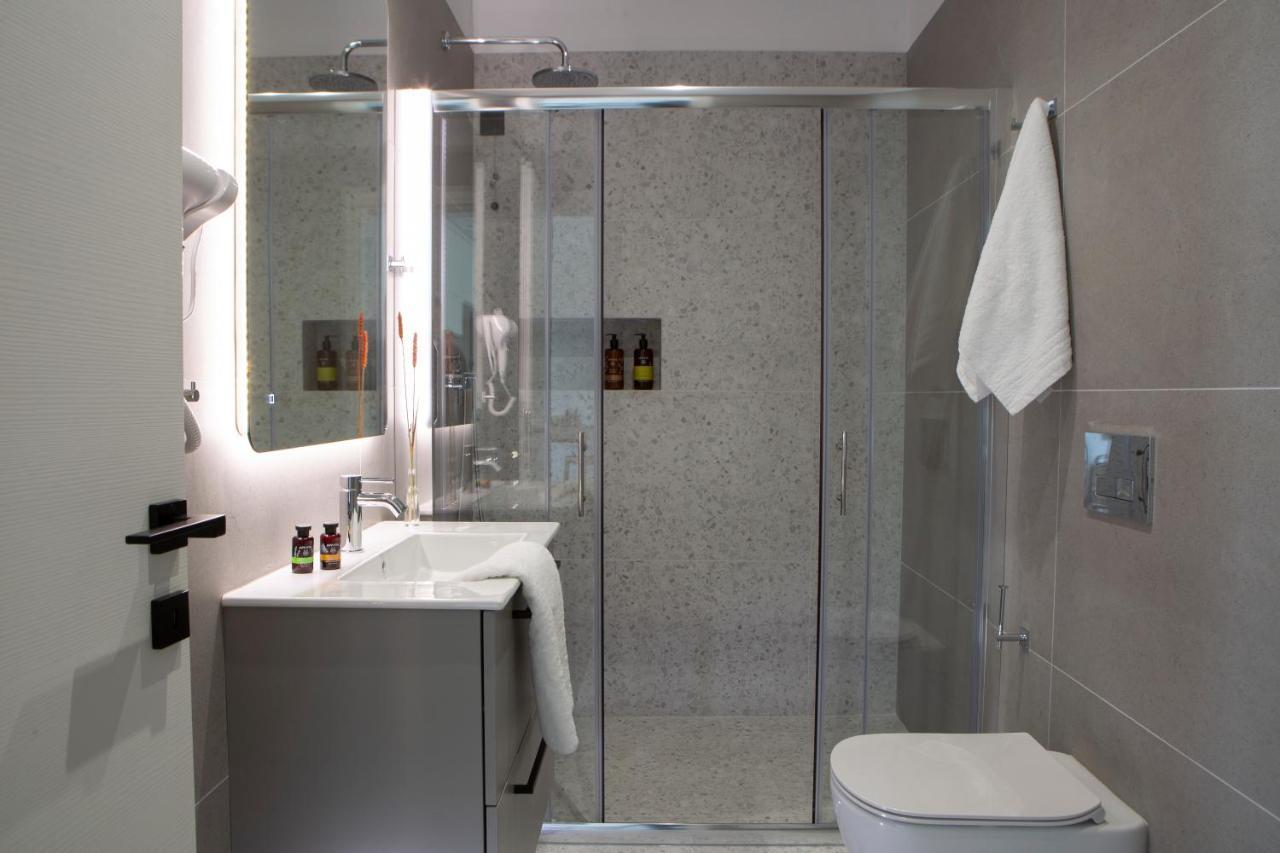 Achillion Suites Lefkáda エクステリア 写真