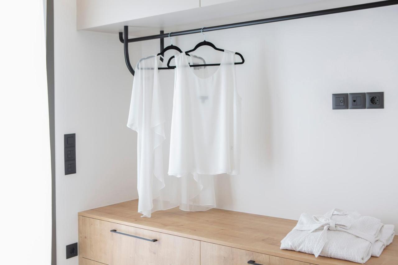 Achillion Suites Lefkáda エクステリア 写真